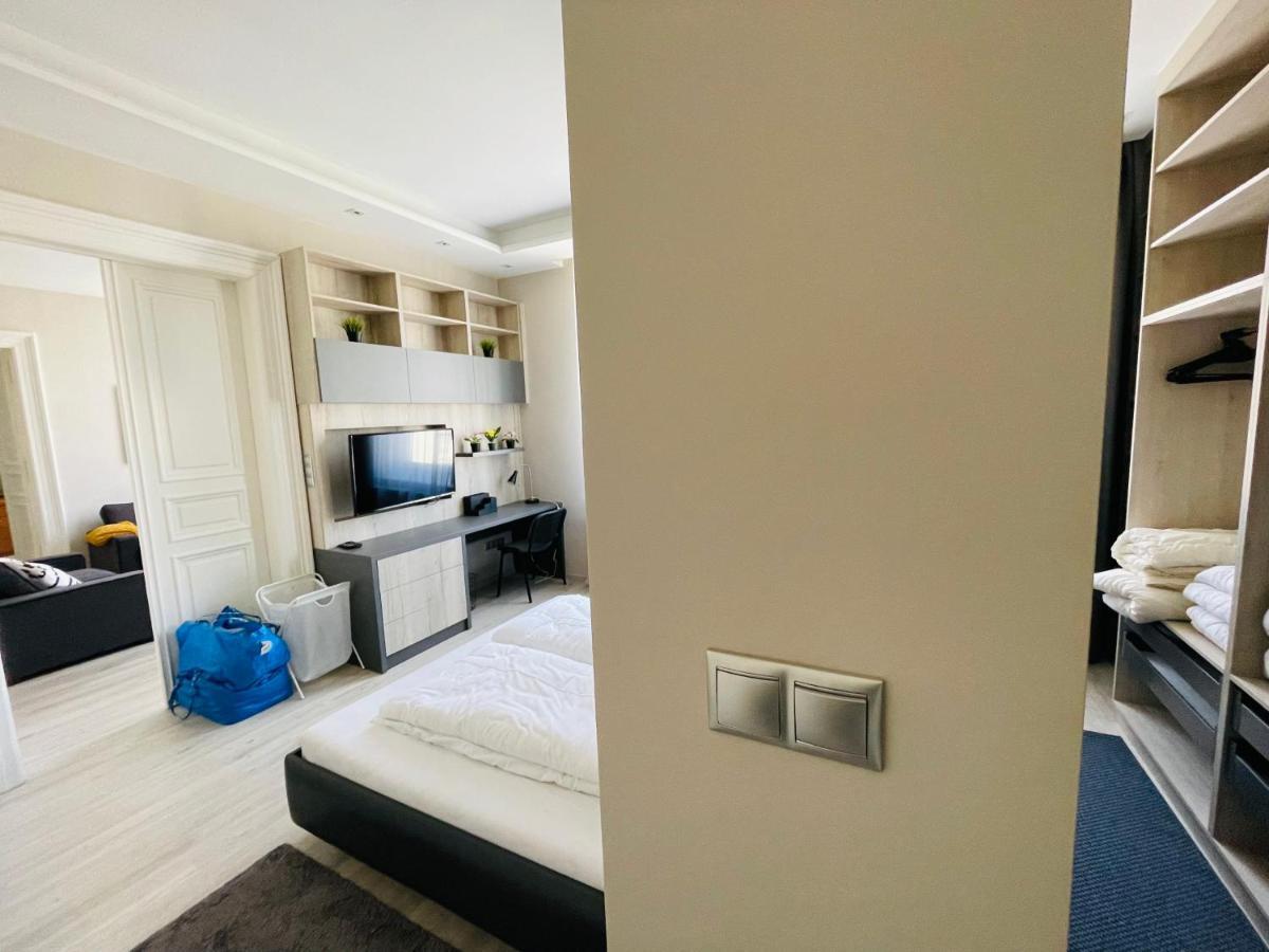 Podmaniczky Deluxe Apartment ブダペスト エクステリア 写真